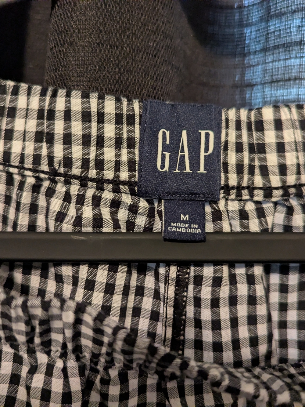 GAP Men’s Black & White Gingham Jogger Pants